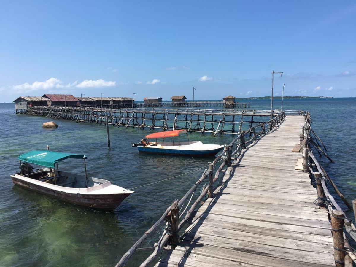Bintan Laguna Restaurant And Resort Teluk Bakau Exterior foto